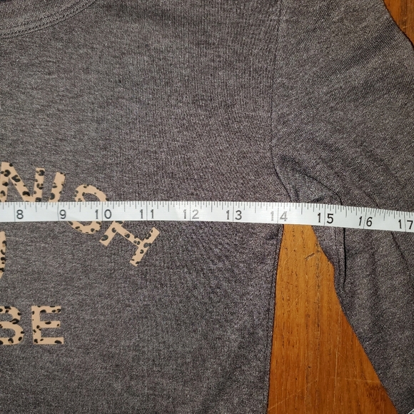 Kittenish Brown Long Sleeve Crop Top - Picture 5 of 9